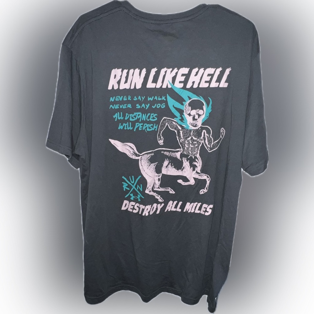 Under Armour Run like hell tshirt. Size XXL. Never worn.